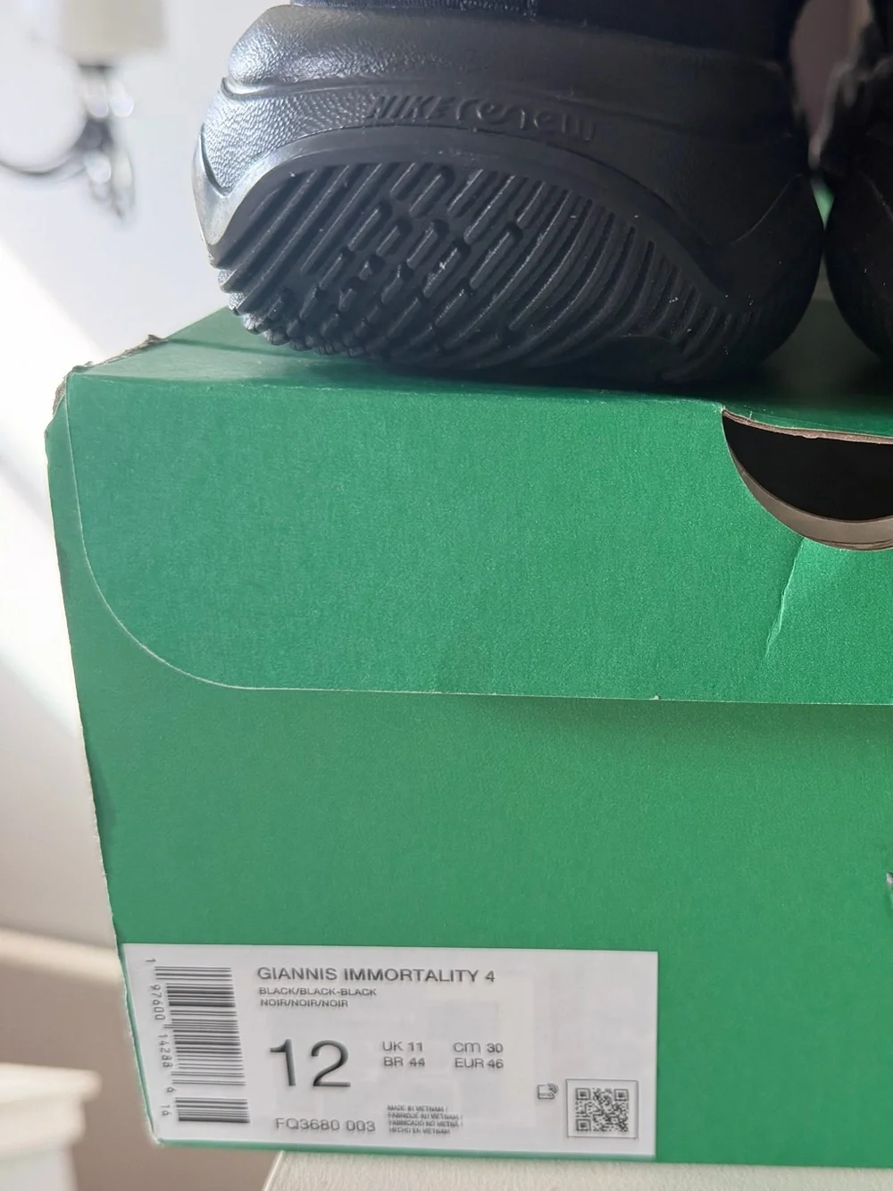 Brand new”NIKE”(giannis immortality 4)men’s sneakers.Size-12,color-black/noir.🖤